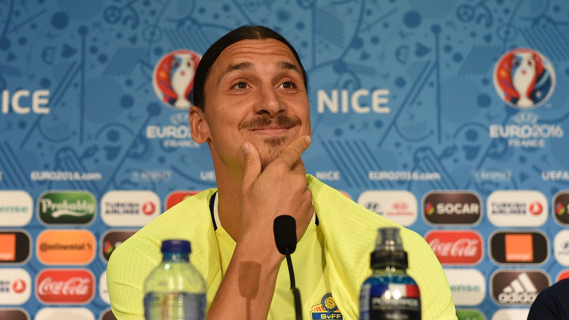 Ibrahimovic, en rueda de prensa