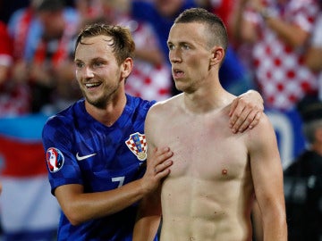 Rakitic con Pericic