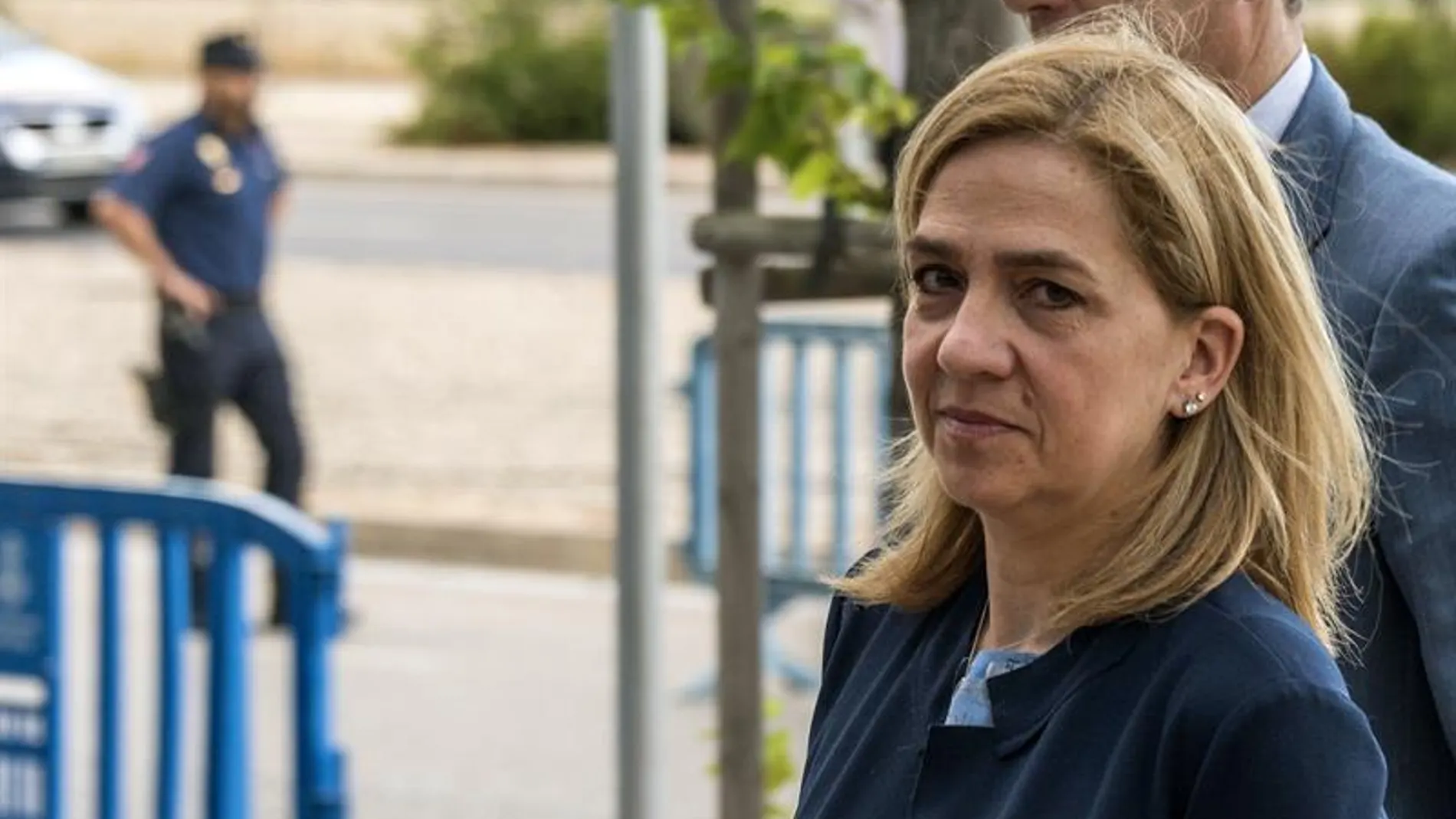 La Infanta llega al juicio de caso Nóos La Infanta llega al juicio de caso Nóos