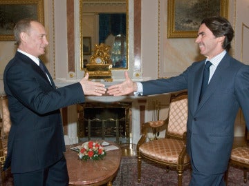 Putin recibe a Aznar en el Kremlin