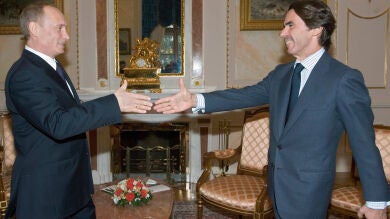 Putin recibe a Aznar en el Kremlin en el marco de un viaje privado del expresidente