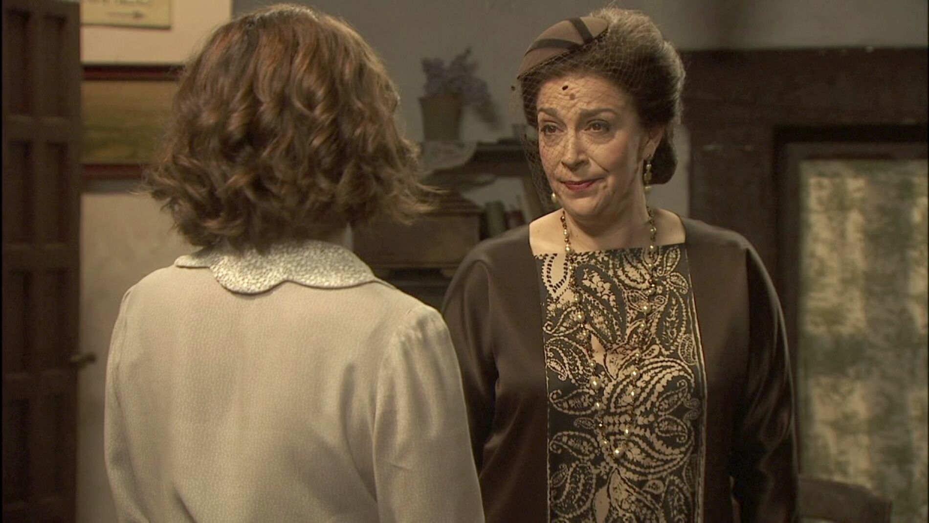  Francisca tiene un asunto pendiente con Crist&oacute;bal