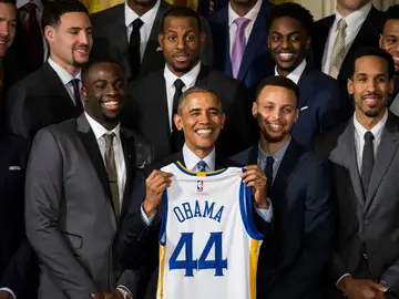 Barack Obama, con los Golden State Warriors en la Casa Blanca Barack Obama, con los Golden State Warriors en la Casa Blanca