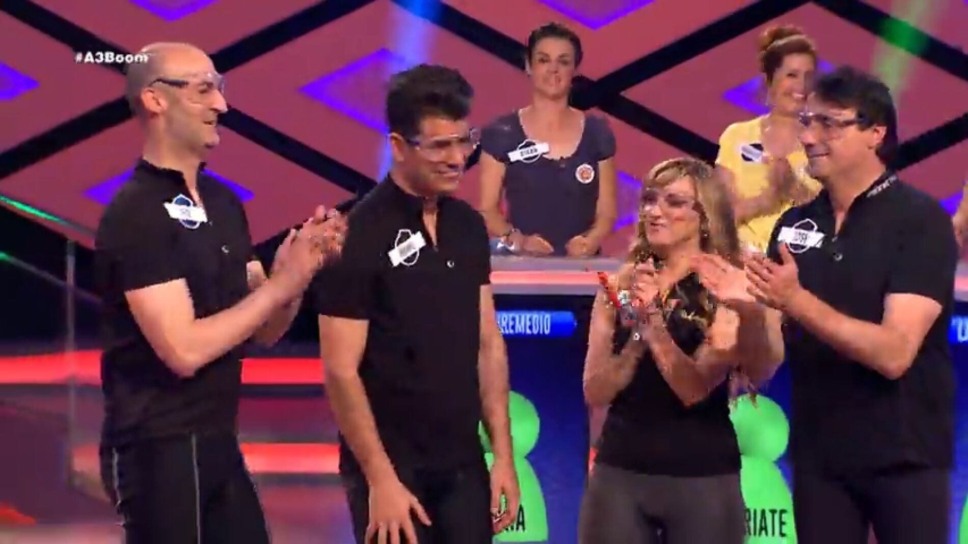 Frame 98.455172 de: &iexcl;D&aacute;ndolo todo!