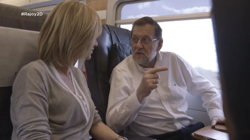 Frame 27.516126 de: Mariano Rajoy le envía un mensaje a Albert Rivera: "Creo que se equivoca, pero tiene tiempo de rectificar"