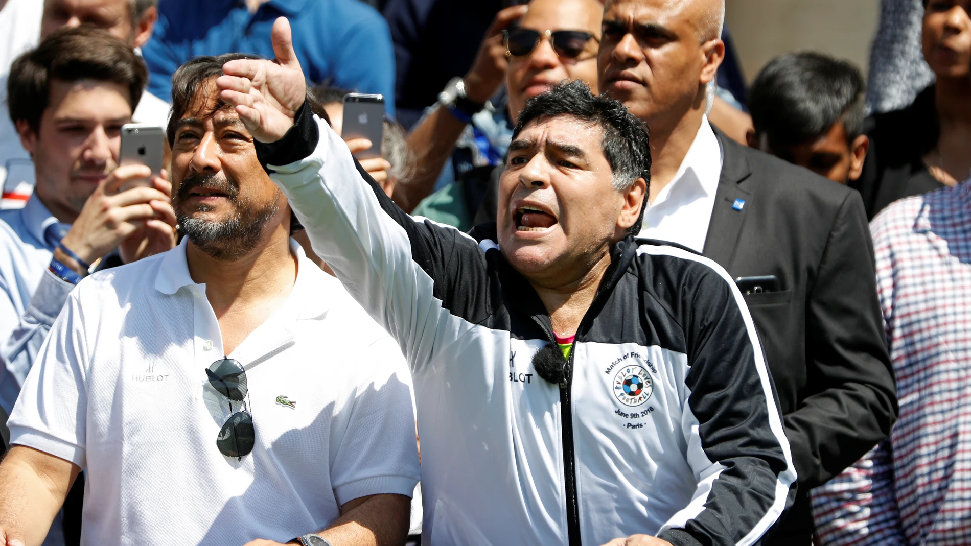 Maradona, en un evento en París Maradona, en un evento en París