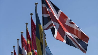 La UE frena el ímpetu de Reino Unido remarcando sus líneas rojas en la negociación del 'brexit'