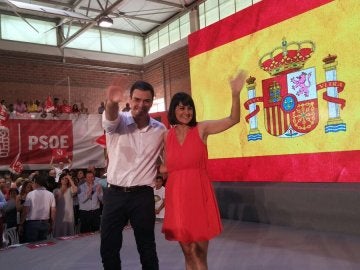 Pedro Sánchez en un mitin en Murcia