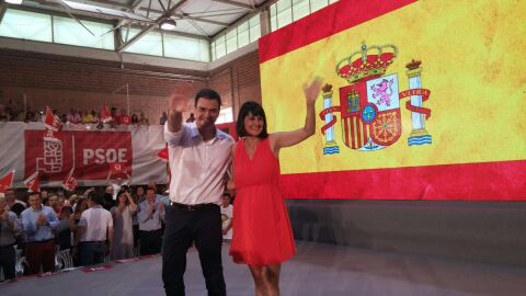 Pedro S&aacute;nchez en un mitin en Murcia