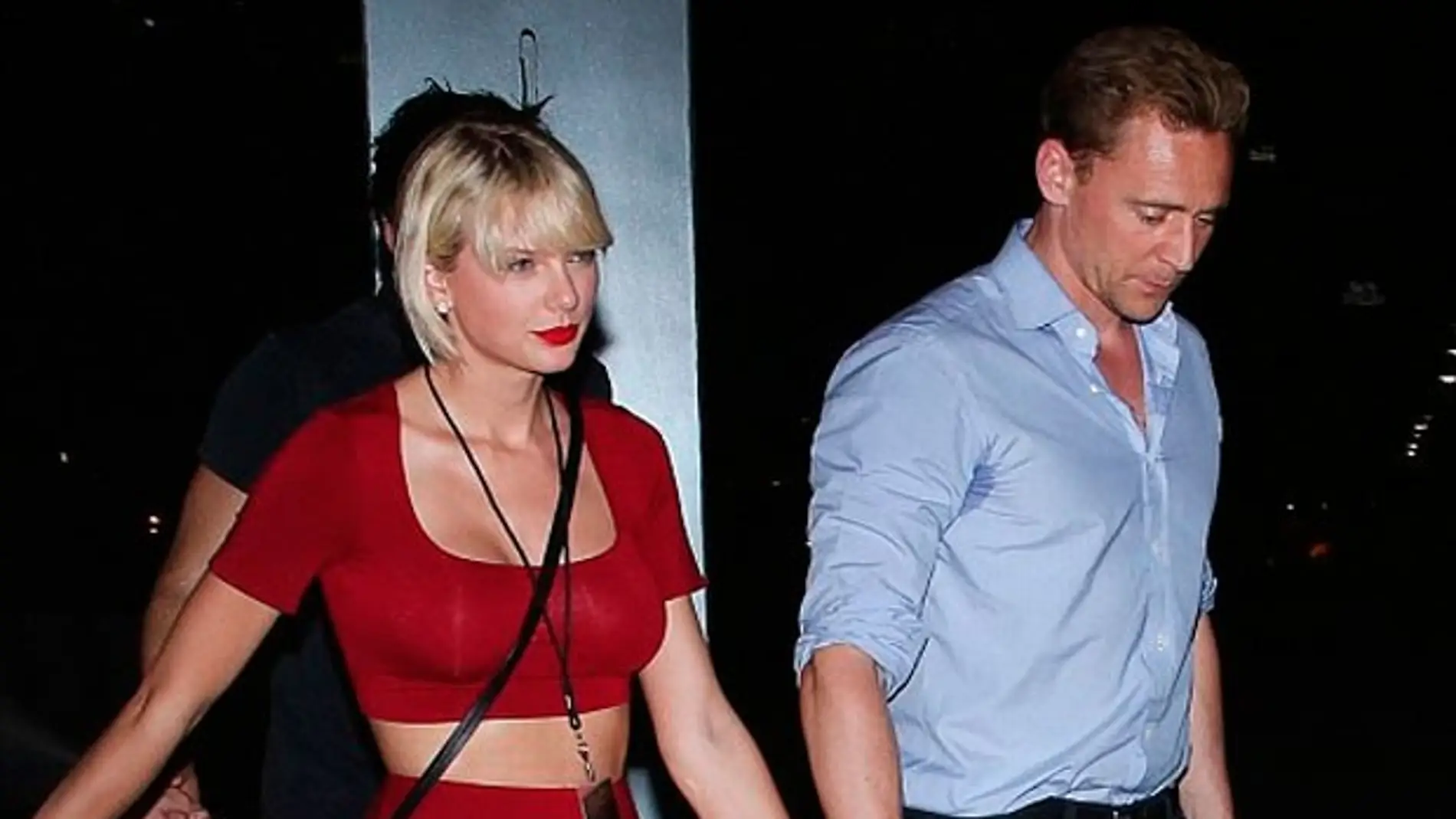 Taylor Swift y Tom Tiddleston 