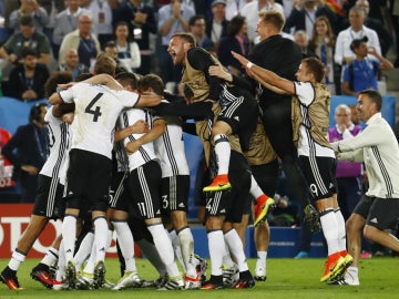 Alemania celebra el pase a semifinales de la Euro 2016
