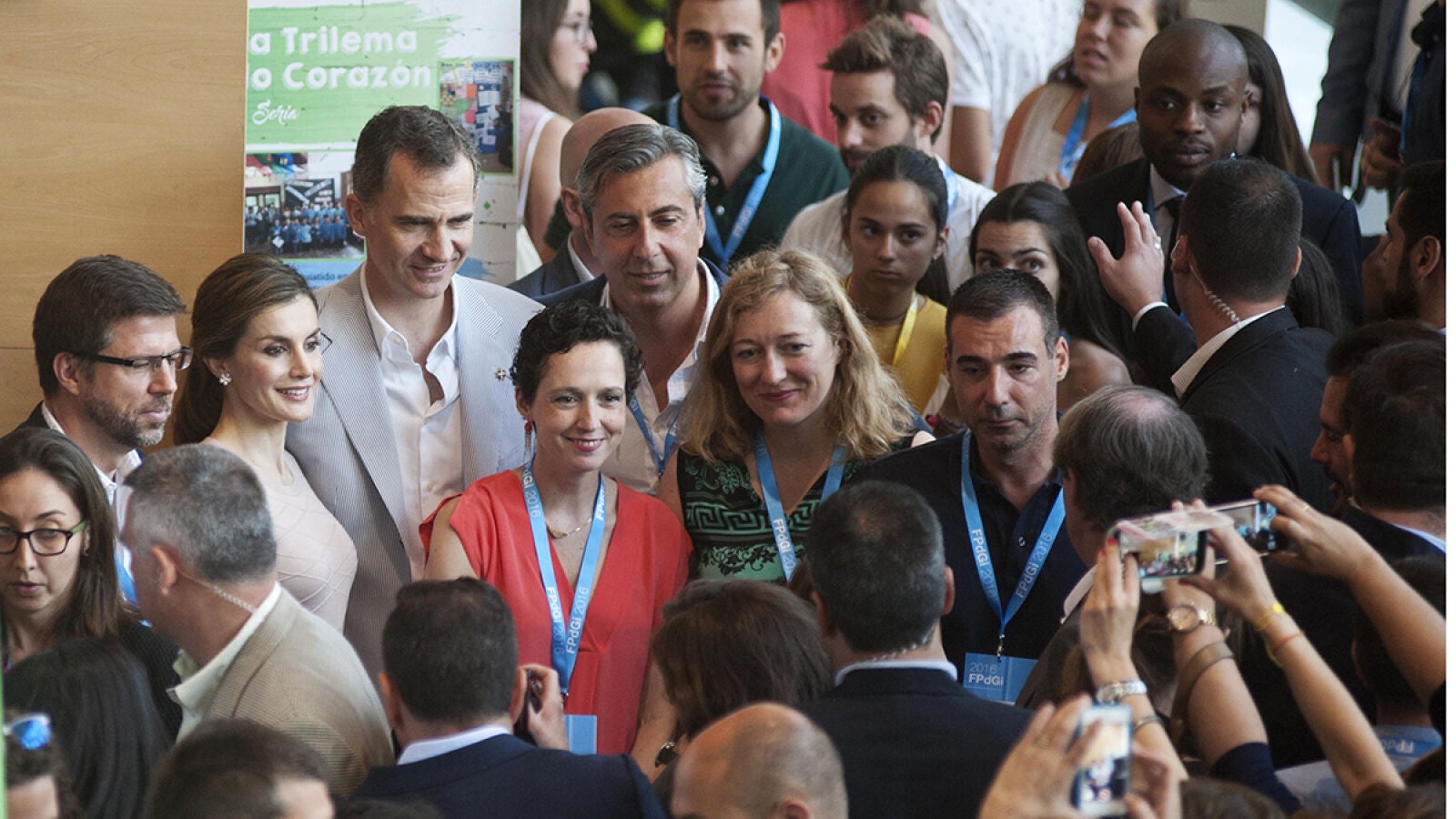 Los Reyes intercambian experiencias educativas en Girona con 