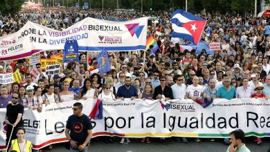 La marcha del Orgullo LGTB 2016 reúne a un millón de personas en las calles de Madrid