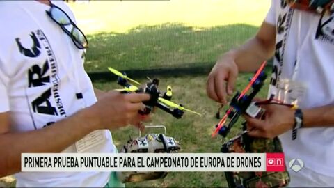 Frame 83.208733 de: drones