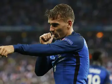 Griezmann celebra un gol Griezmann celebra un gol