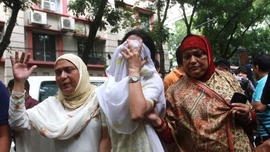 Bangladesh inicia dos días de luto por los fallecidos en el ataque a un restaurante