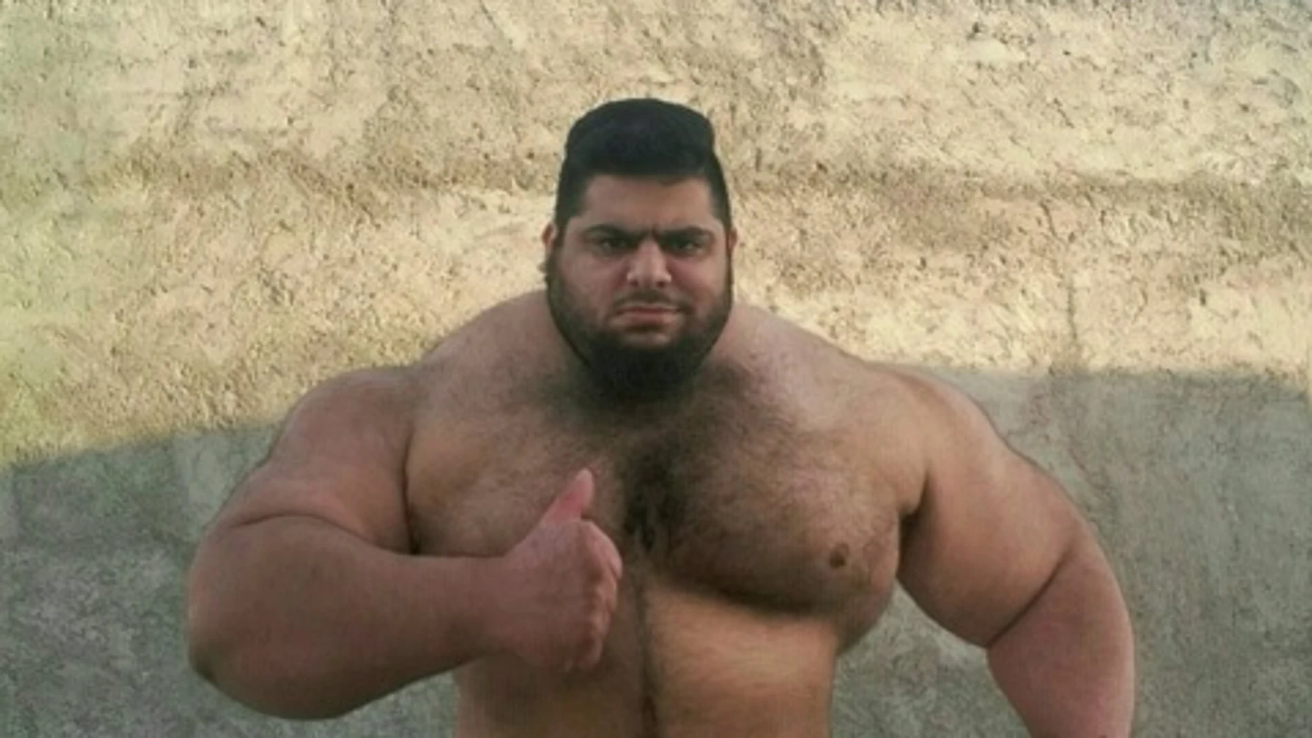 Sajad Gharibi, el Hulk iraní Sajad Gharibi, el Hulk iraní