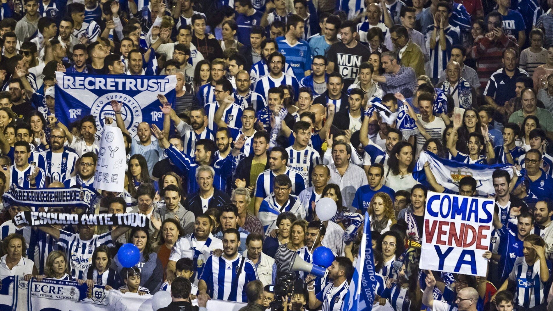 La afici&oacute;n del Recreativo de Hueva