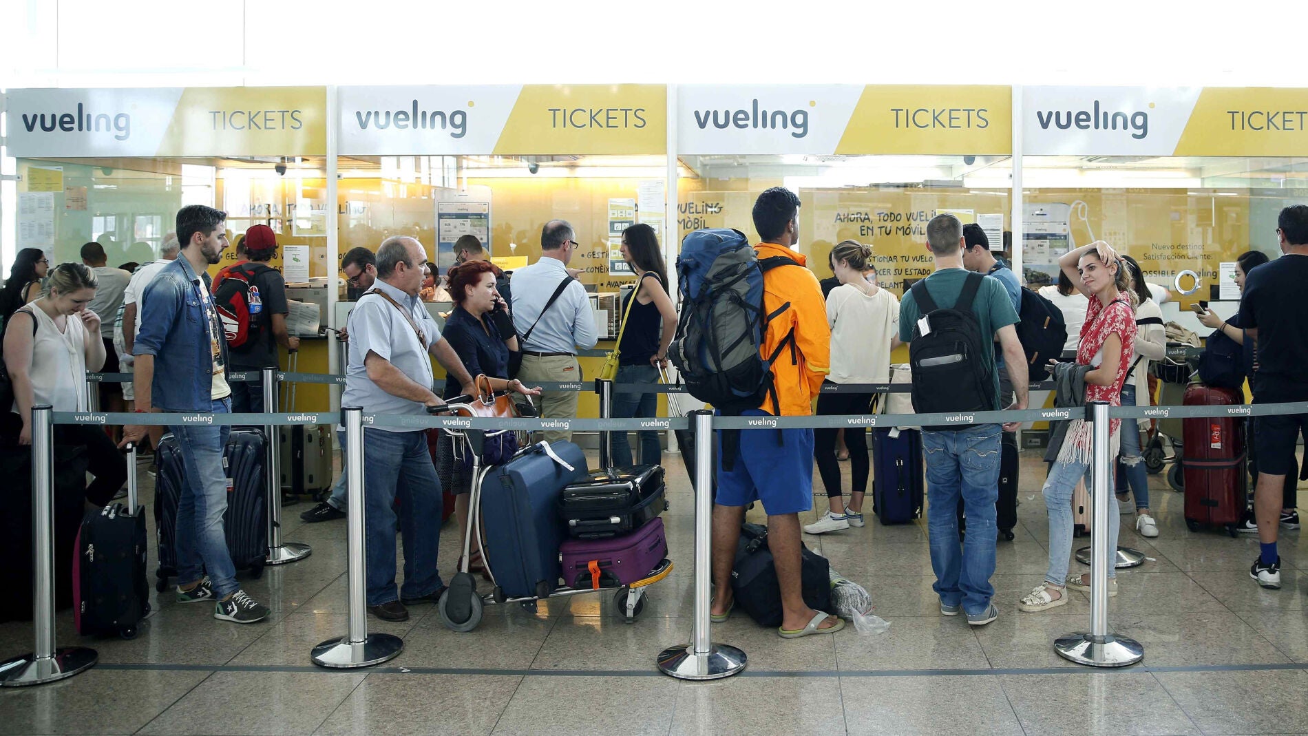 Vueling cancela 66 vuelos m&aacute;s