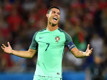 Cristiano Ronaldo, durante el partido ante Gales Cristiano Ronaldo, durante el partido ante Gales