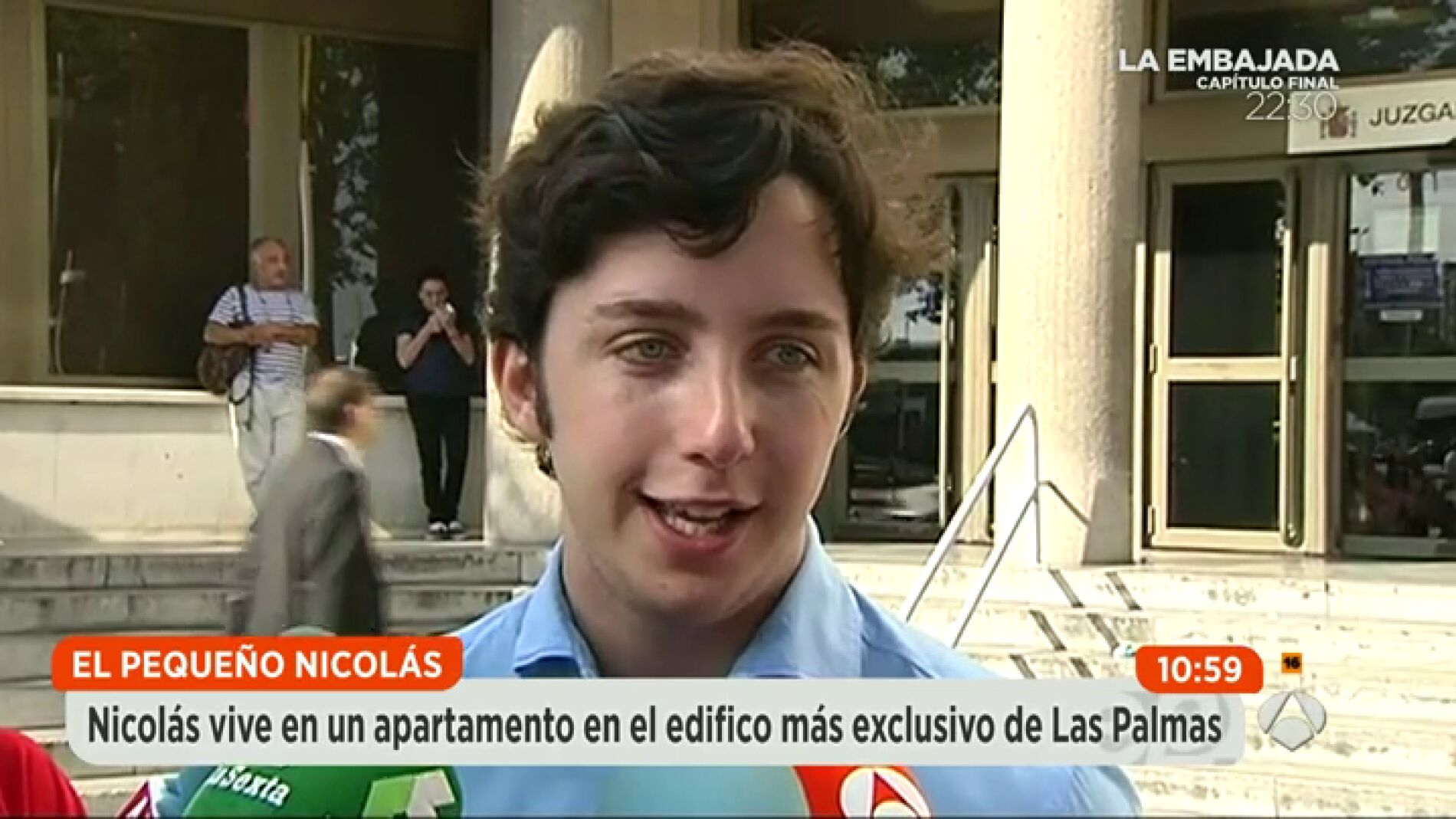 Frame 30.575425 de: nicolas