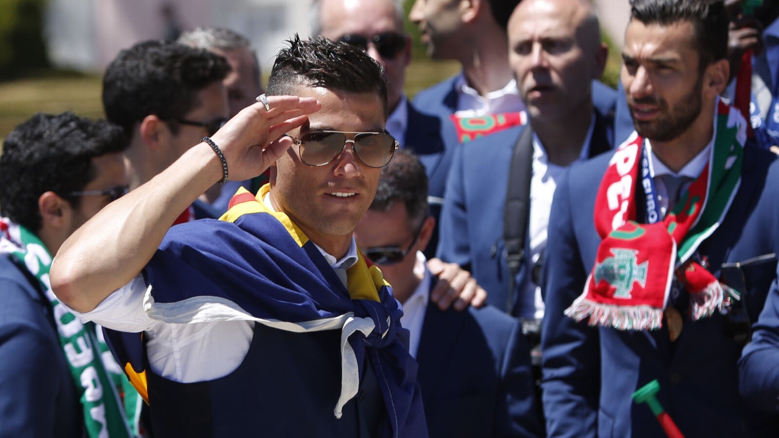 Portugal se paraliza para celebrar la Eurocopa con los héroes de Saint-Denis