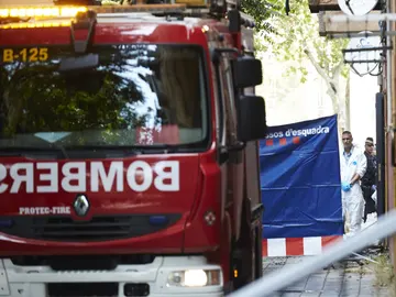 Imagen de archivo de un camión de bomberos en Barcelona Imagen de archivo de un camión de bomberos en Barcelona