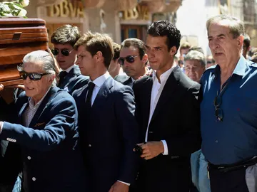 El torero Julián López 'El Juli' en el entierro de Víctor Barrio en Sepúlveda junto a otros diestros. El torero Julián López 'El Juli' en el entierro de Víctor Barrio en Sepúlveda junto a otros diestros.