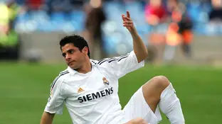 Cicinho en su etapa en el Real Madrid Cicinho en su etapa en el Real Madrid