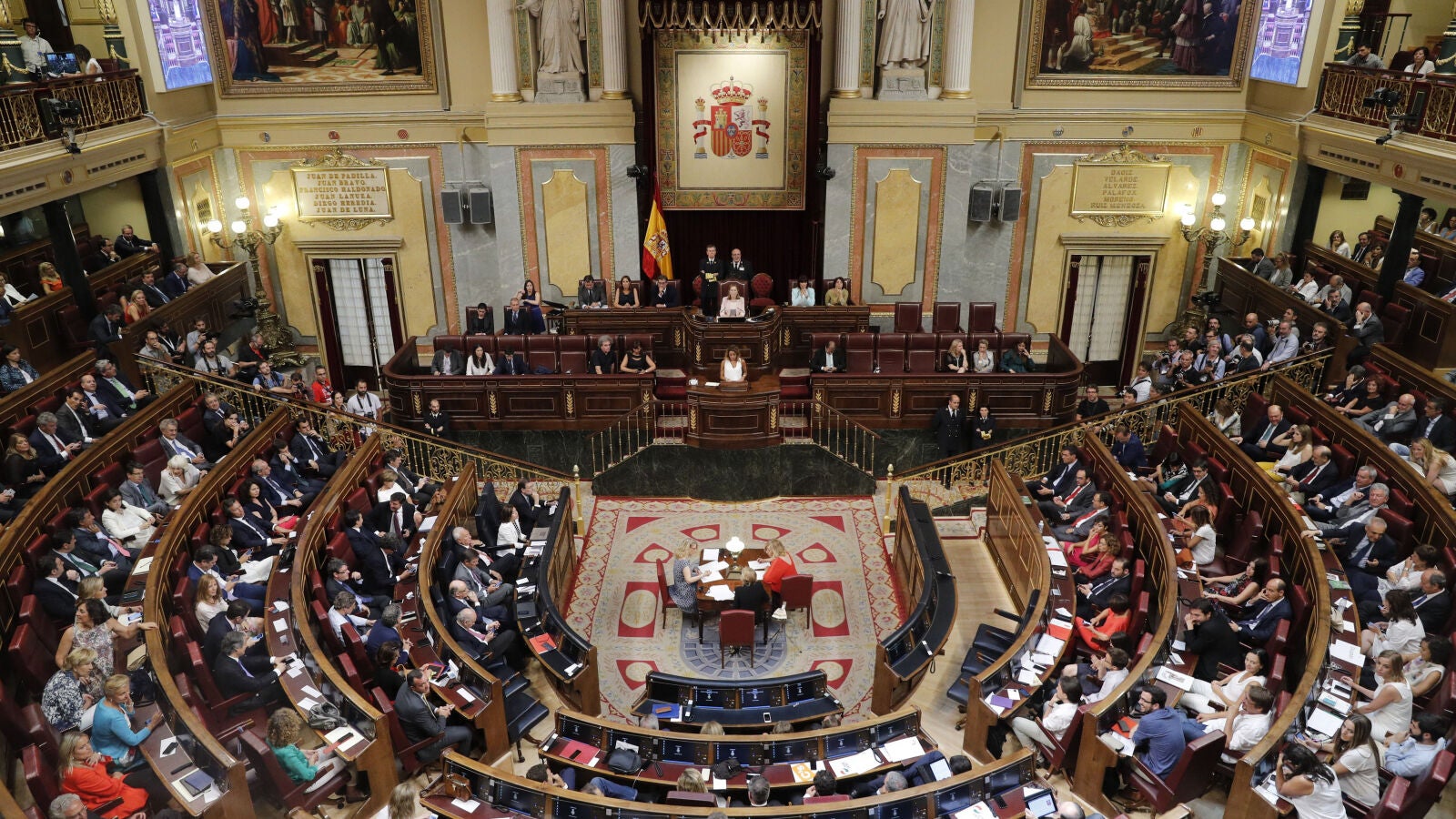 ¿Cómo afectará la crisis del PSOE a sus diputados y de cara a una investidura?