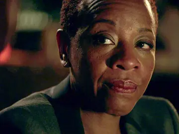 ¿Qué relaciona a Jane con la operación "Amanecer"? ¿Qué relaciona a Jane con la operación "Amanecer"?