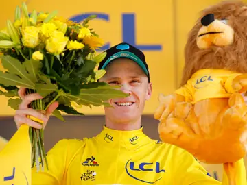 Froome, un día más como maillot amarillo del Tour de Francia Froome, un día más como maillot amarillo del Tour de Francia