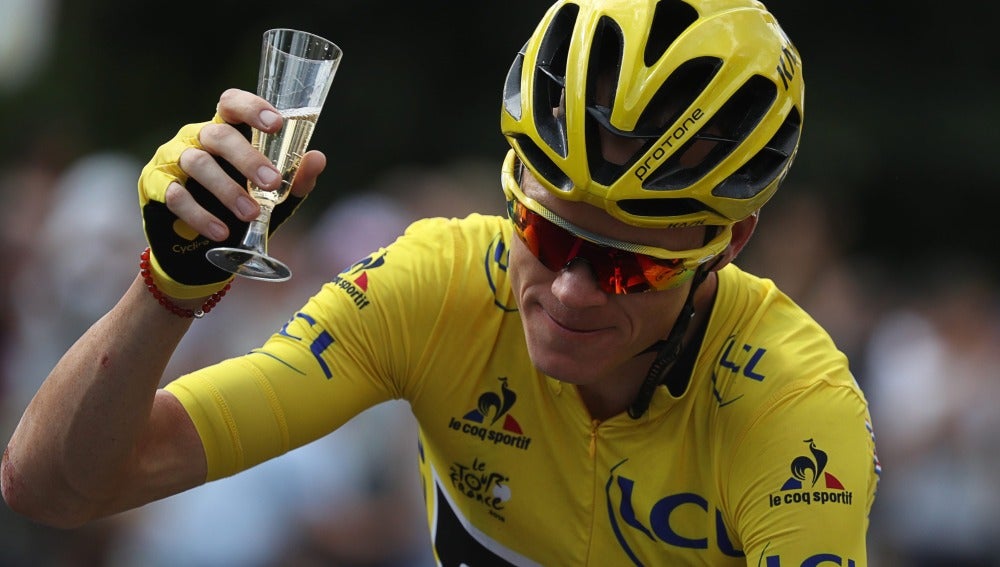 Froome conquista el Tour de Francia por tercera vez