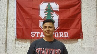 Un joven latino responde en Facebook al hombre que le dijo que no merecía estudiar en Stanford