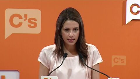 Frame 3.011498 de: In&eacute;s Arrimadas: &ldquo;Necesitamos que el Partido Socialista se abstenga&rdquo;