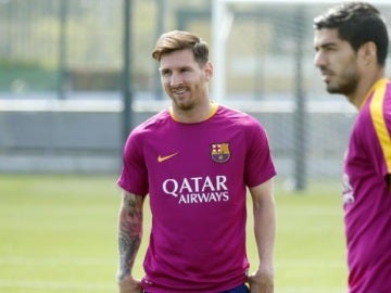 Leo Messi y Luis Suárez, en un entrenamiento de la temporada pasada