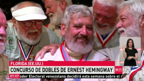 Frame 23.349866 de: Hemingway