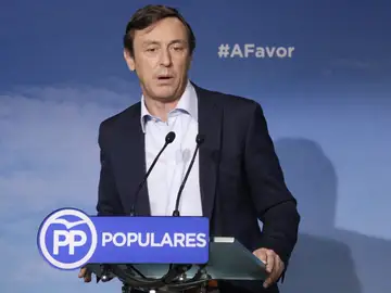 El portavoz del PP en el Congreso, Rafael Hernando, durante la rueda de prensa ofrecida hoy en la sede del partido, en Madrid El portavoz del PP en el Congreso, Rafael Hernando, durante la rueda de prensa ofrecida hoy en la sede del partido, en Madrid