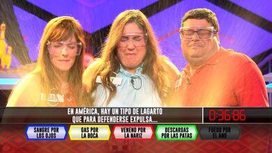 Un lagarto que para defenderse expulsa...