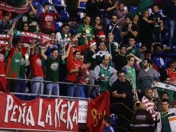 Aficionados del CB Sevilla