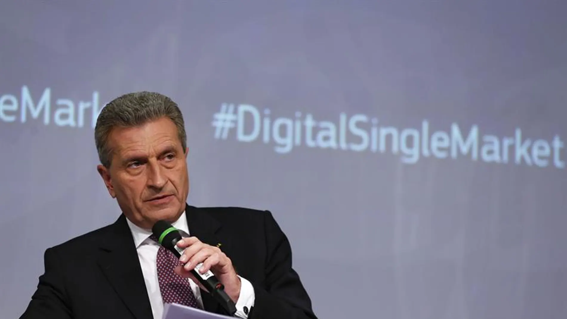 El comisario europeo de Economía y Sociedad Digitales, Günther Oettinger. El comisario europeo de Economía y Sociedad Digitales, Günther Oettinger.