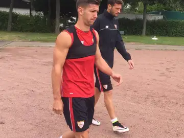 Vietto se entrena con el Sevilla Vietto se entrena con el Sevilla
