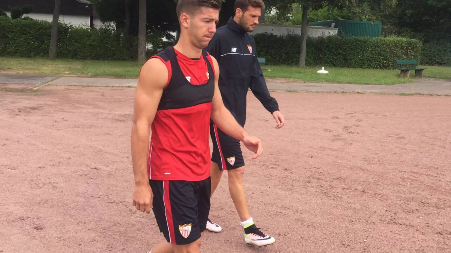 Vietto se entrena con el Sevilla Vietto se entrena con el Sevilla