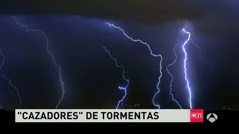 Frame 56.296129 de: tormentas Frame 56.296129 de: tormentas