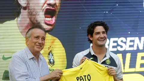Alexander Pato, en su presentación como jugador del Villarreal Alexander Pato, en su presentación como jugador del Villarreal