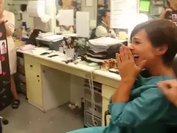 La sorpresa fin de rodaje que emociona a Paula Echevarría La sorpresa fin de rodaje que emociona a Paula Echevarría