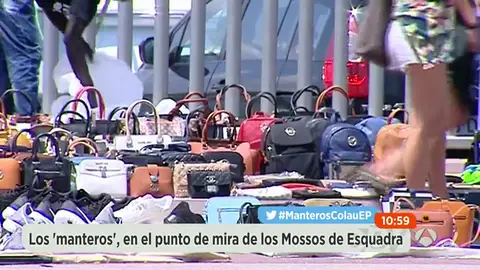 Frame 116.509086 de: manteros colau Frame 116.509086 de: manteros colau