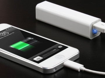 Móvil con batería externa Power Bank