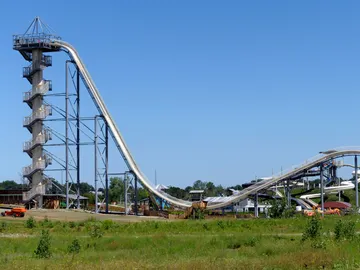Verrückt, el tobogán más alto del mundo. Verrückt, el tobogán más alto del mundo.