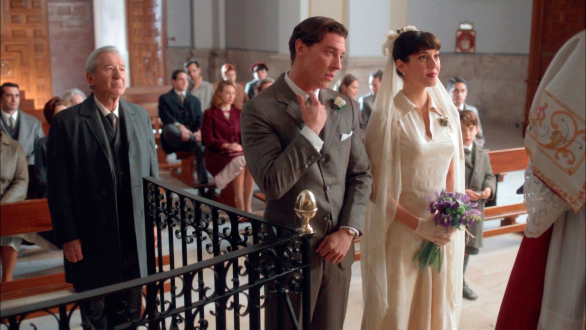 Pedro deja a Rosamari plantada en el altar